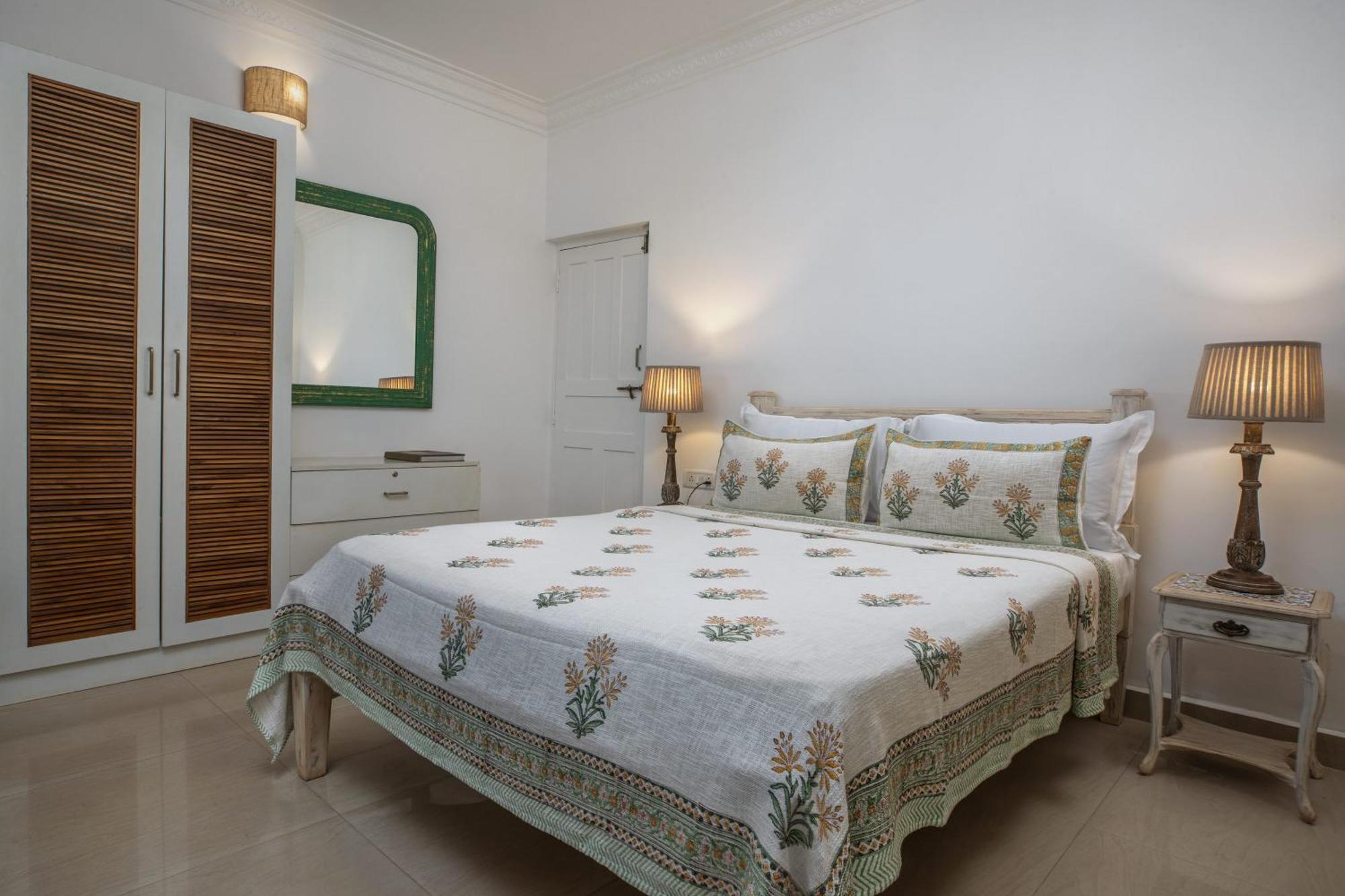Larisa Beach Resort Morjim Exterior photo
