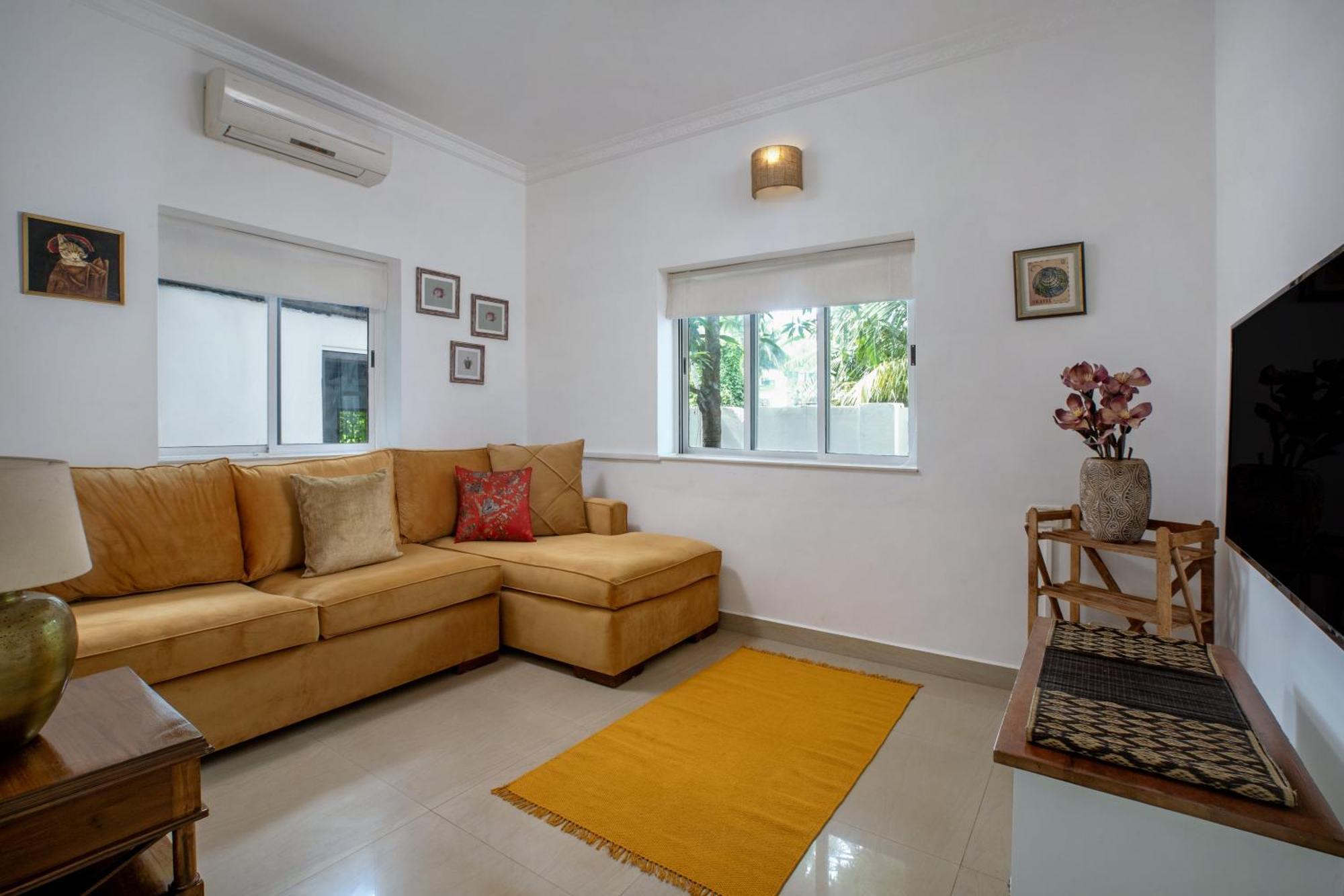 Larisa Beach Resort Morjim Exterior photo